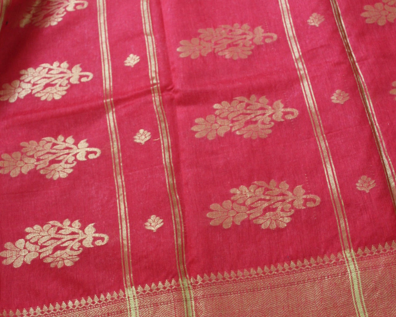 Red Jacquard Cotton Silk Saree