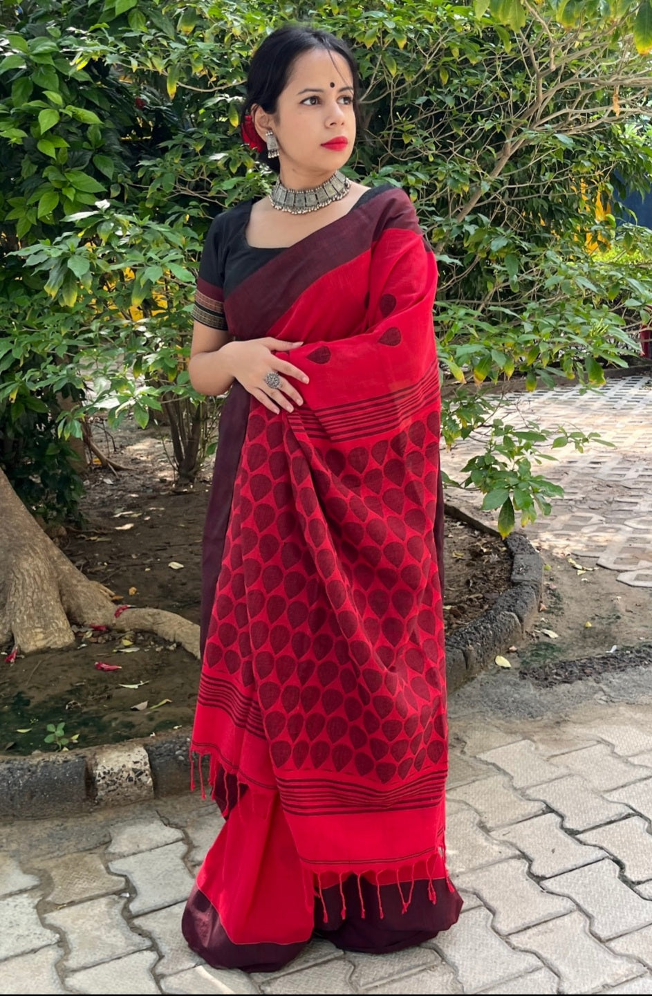 GAURI - Red Khadi Cotton Jamdani Saree