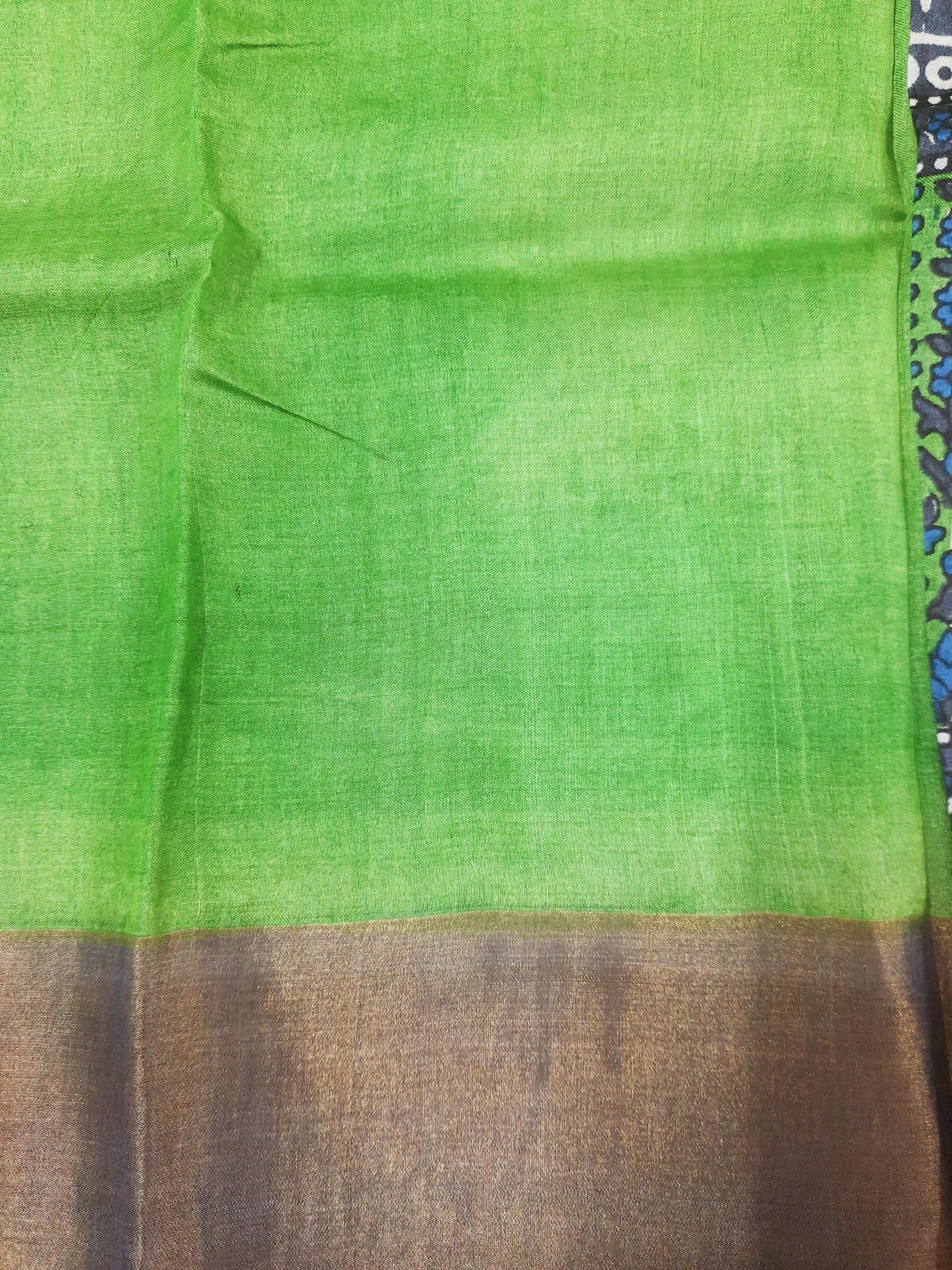 Off White Printed Tussar Silk Saree - Green Printed Dots
