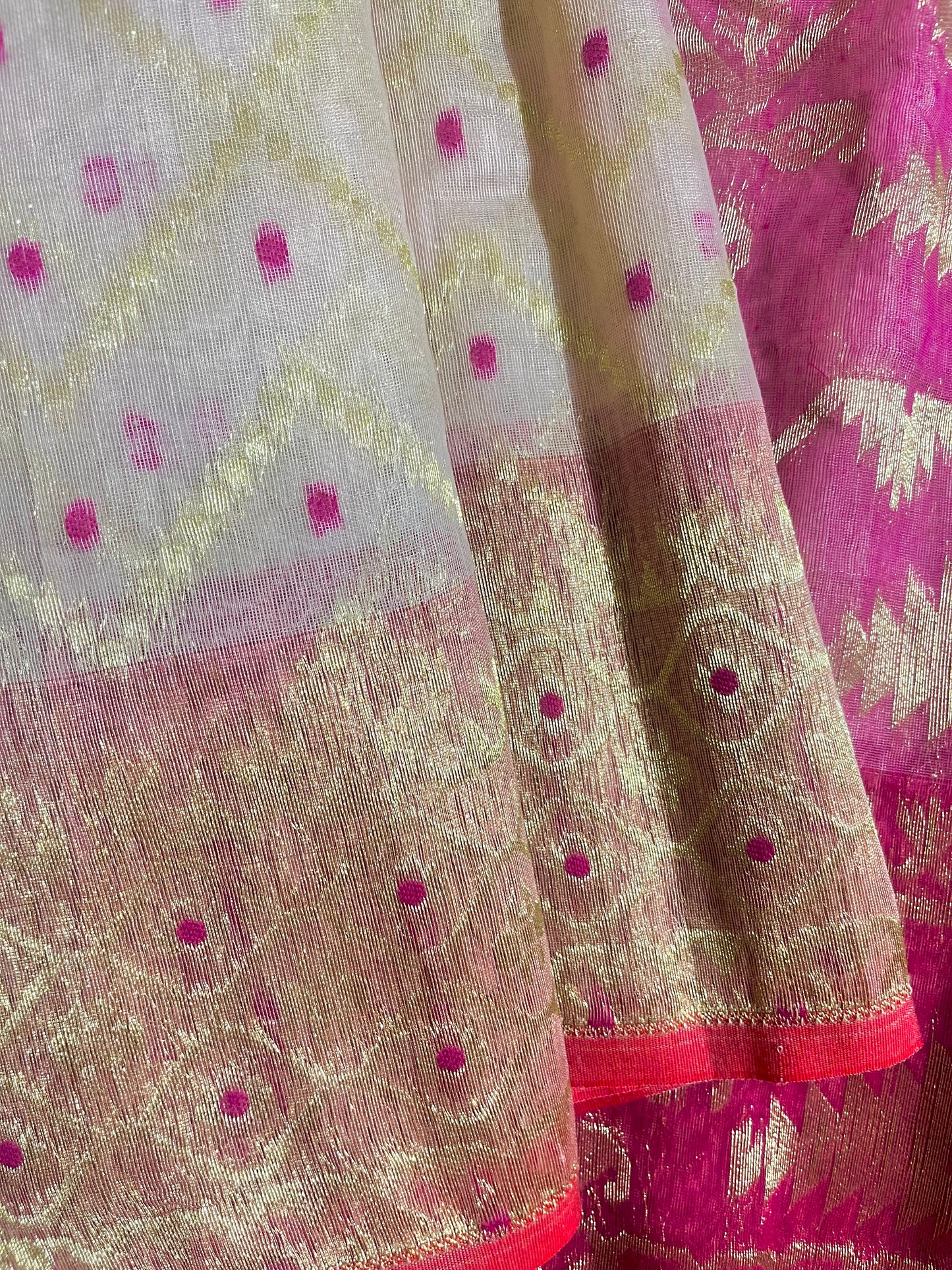 DURGA - Beige Karat Jamdani Saree