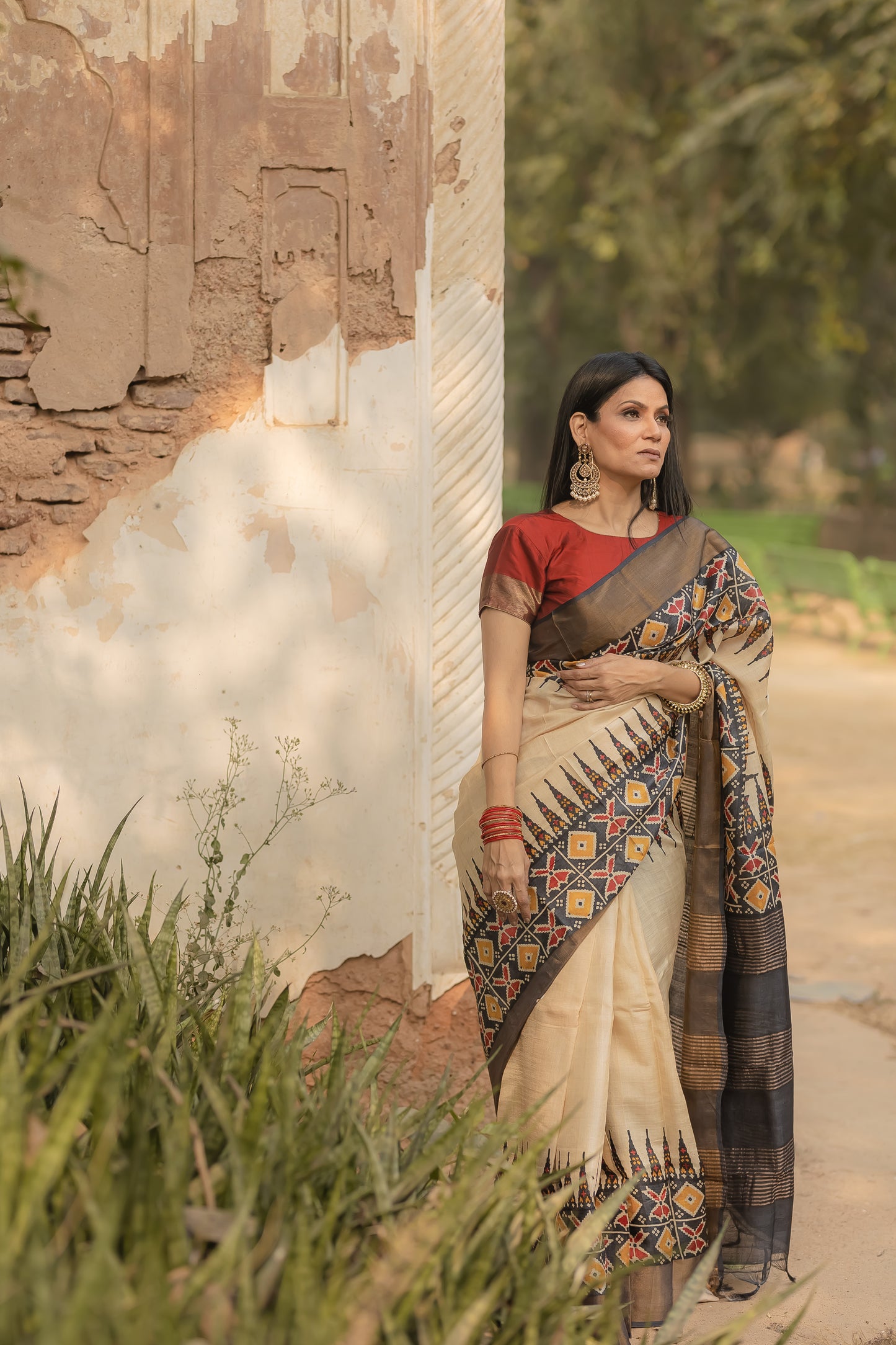 Off White Patola Tussar Silk Saree